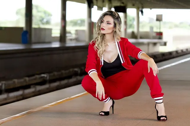 Cómo elegir la moda en línea perfecta para cada temporada