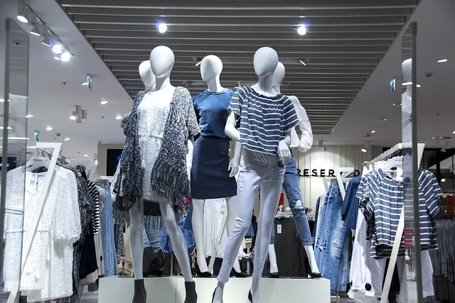 Cómo elegir la moda en línea perfecta según tu estilo personal