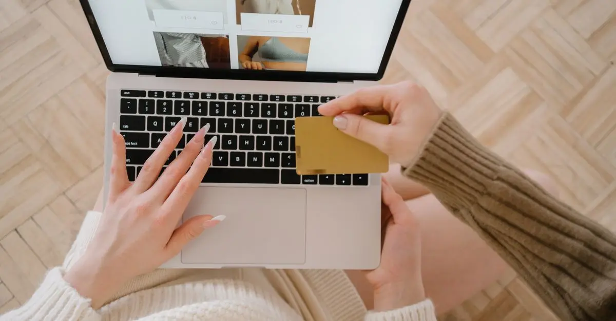 Las mejores estrategias para compra de moda en línea