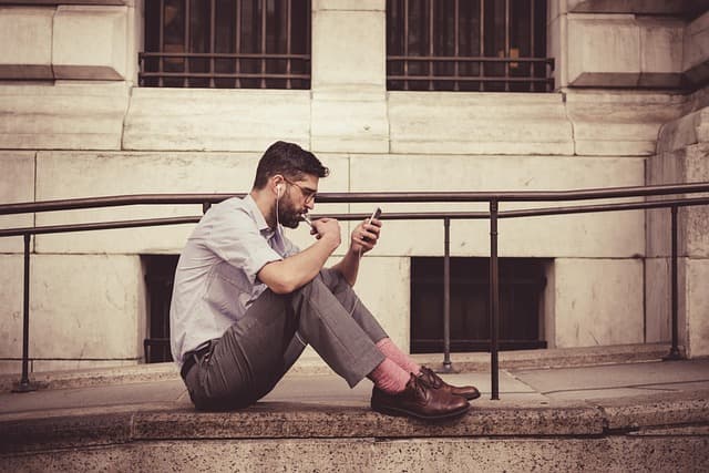 Cómo elegir la mejor moda en línea para tu estilo personal